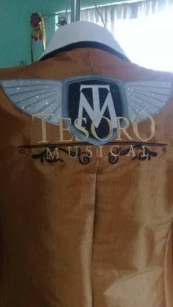 Tesoro musical a sus ordenes