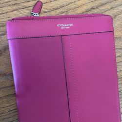 Pink Leather Coach Apple iPad Zipper Case Large 9.7”-10” L Great Condition