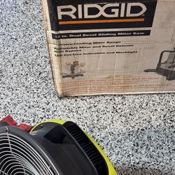 Brand new rigid table saw 12”