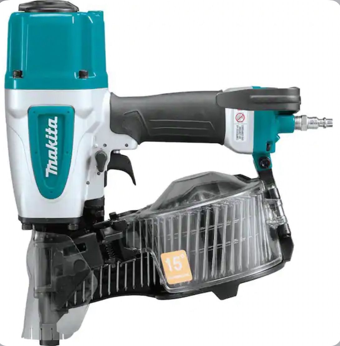 (Free Delivery) New Makita Pneumatic 2-1/2 in. 15° Siding Coil Nailer