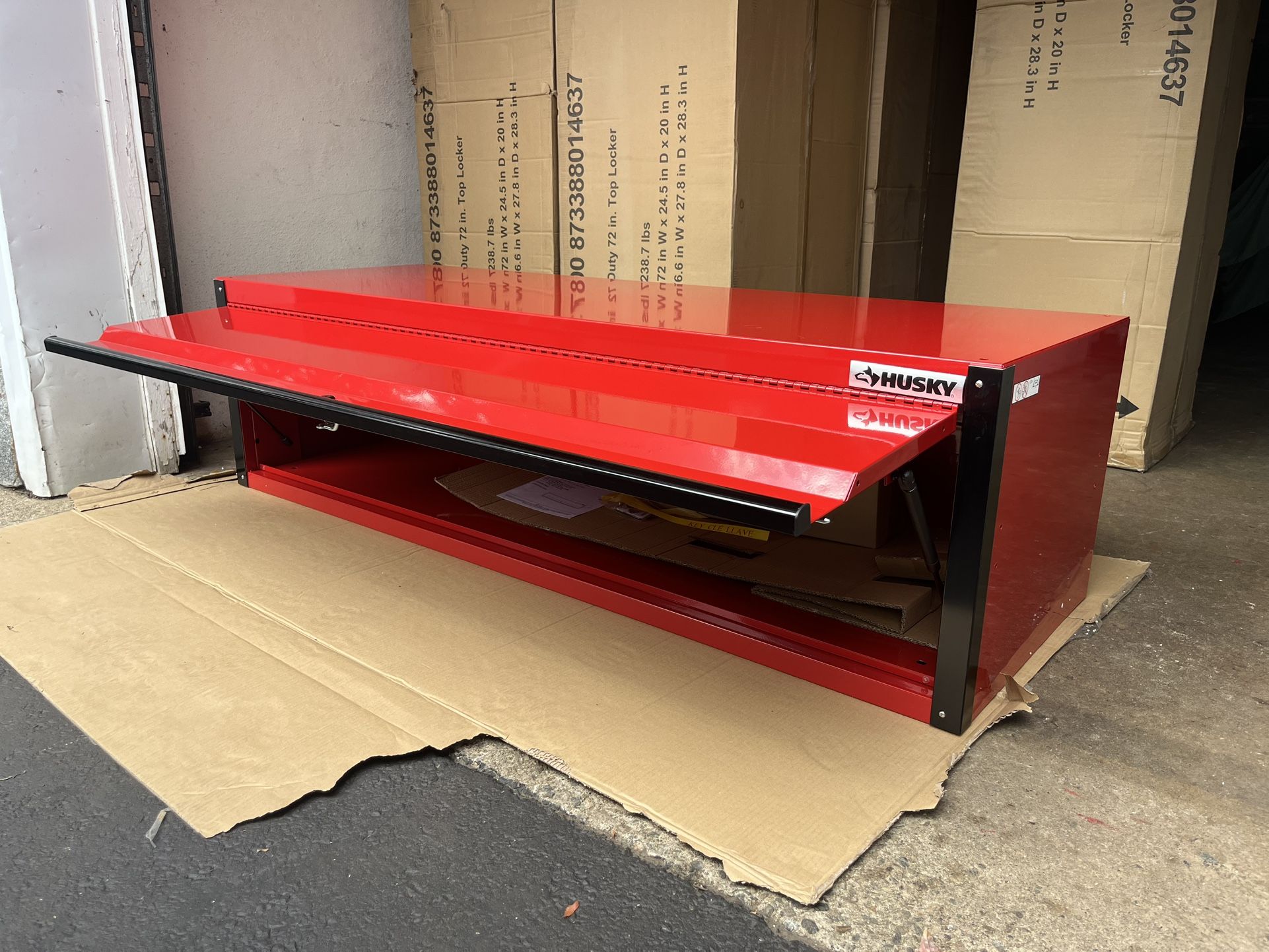 Husky Professional Duty 72” Top Lockers
