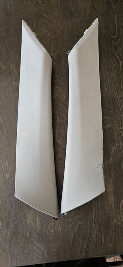 Alfa Romeo Giulia 2018 A-Pillar Trim Panels