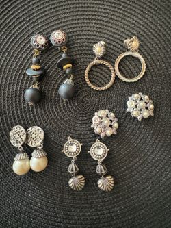 5 Pair of Vintage 80’s clip on Earrings