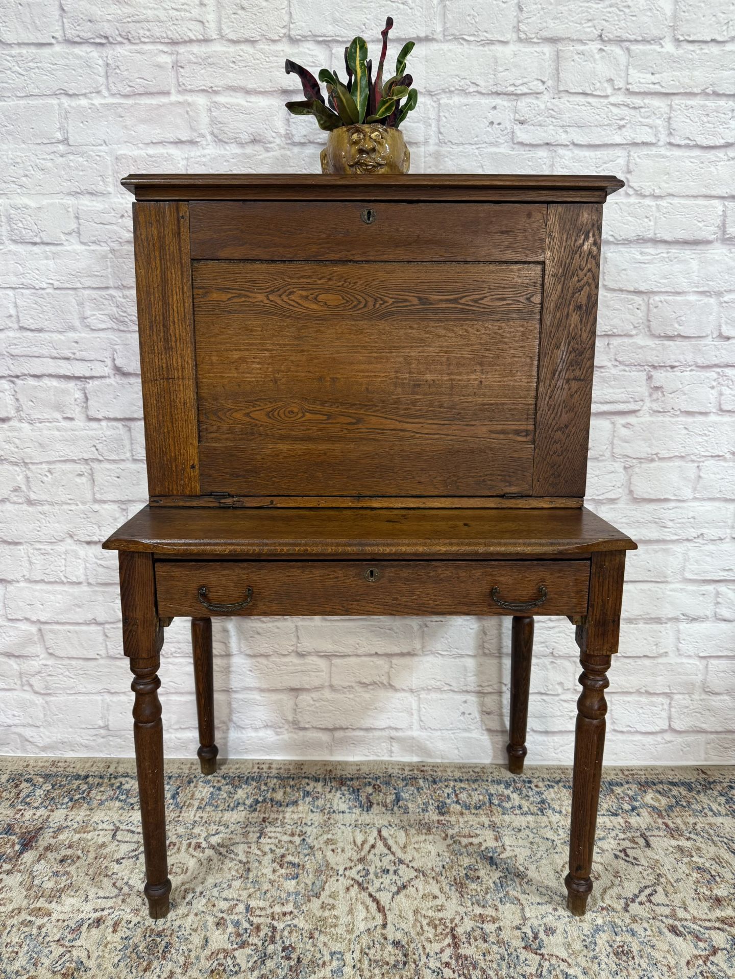Plantation Desk