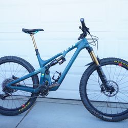 Yeti SB130 LR X01 Reserve I9 Fox Factory Large for Sale in