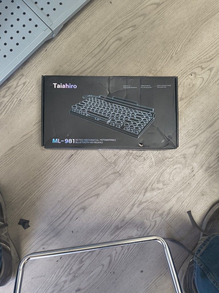 Wireless Bluetooth Keyboard