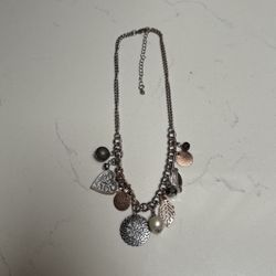 Pretty Necklace 