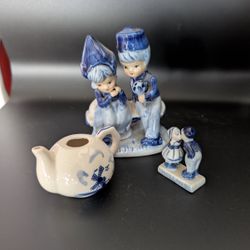 Vintage Hand Painted Delft Blue Dutch Porcelain Figurines Lot With Tea Pot 