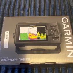 Garmin Fishfinder  With GPS Striker Vivid  5cv + Transducer 