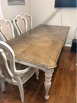 Dinning room table for 8