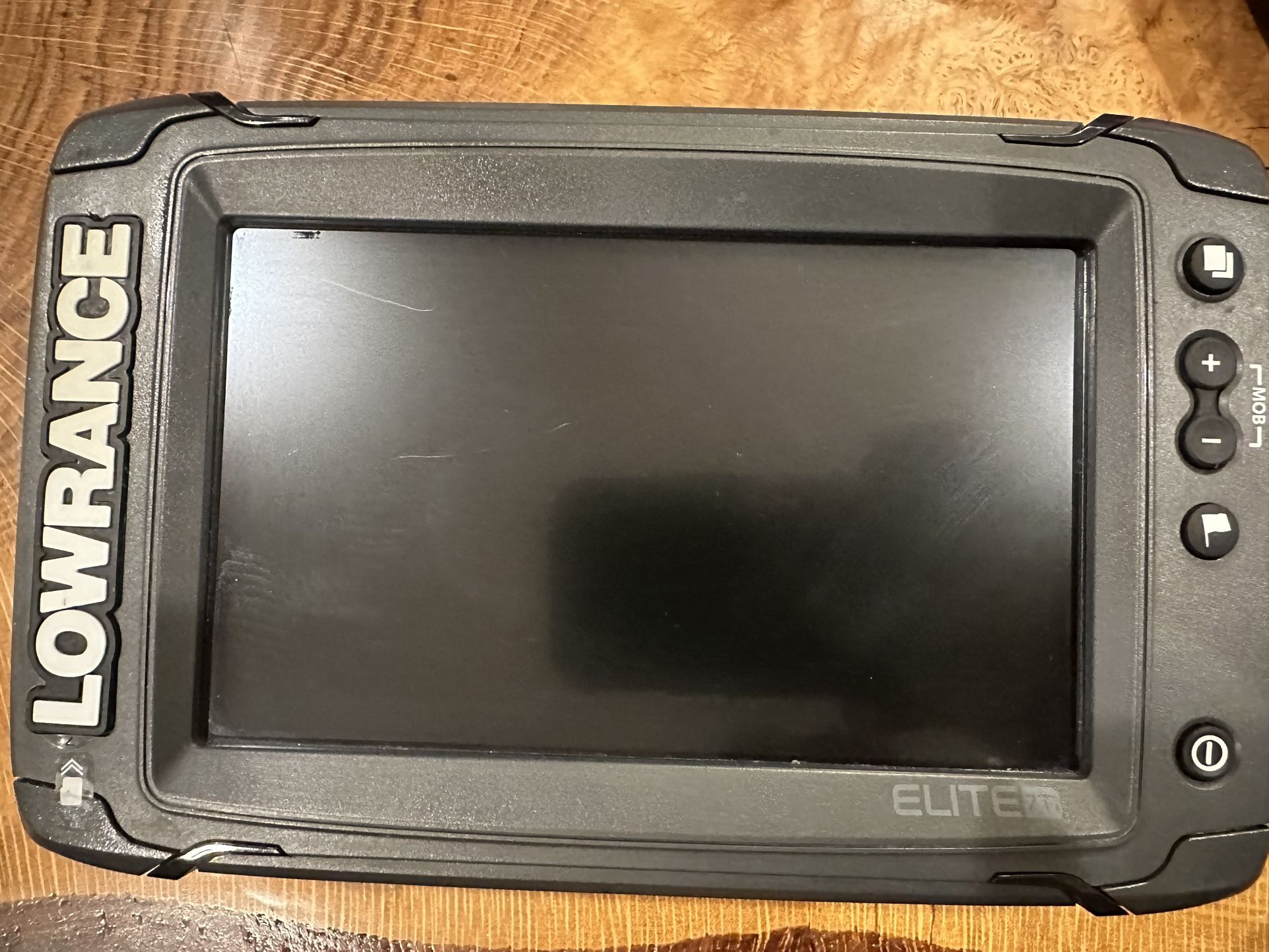 Lowrance Elite 7 Ti Fish Finder
