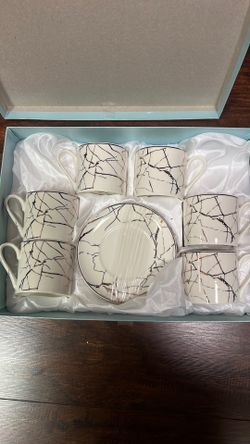 Coffee/tea  cups and plates, new