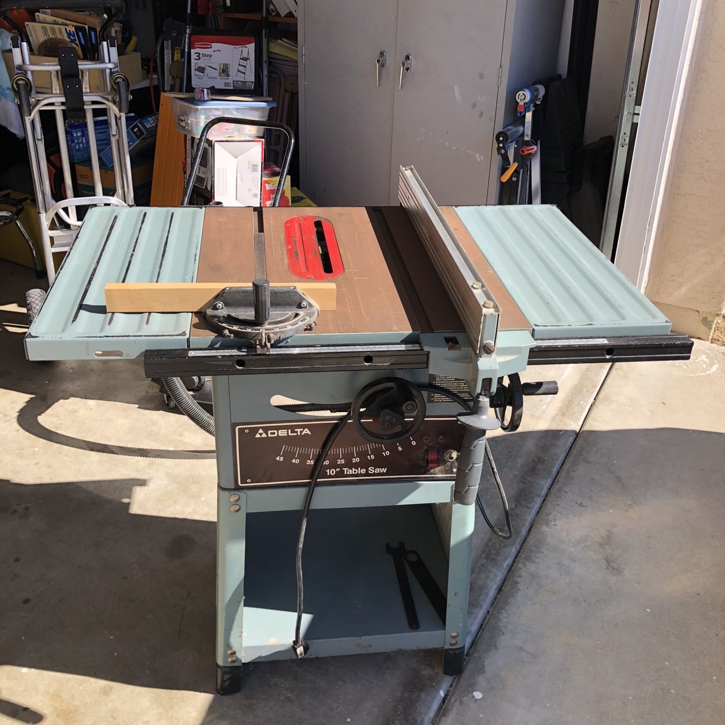Delta 10 Table Saw Model 34 670 for Sale in Oceanside CA OfferUp
