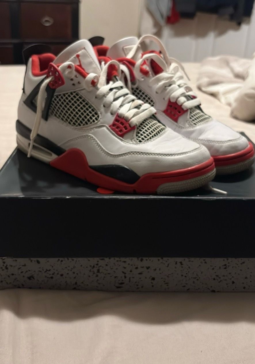 Air Jordan 4 retro