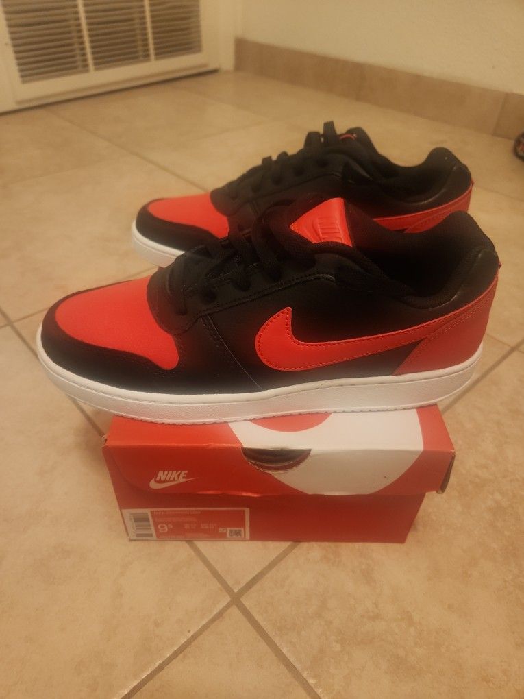 Nike Ebernon Low