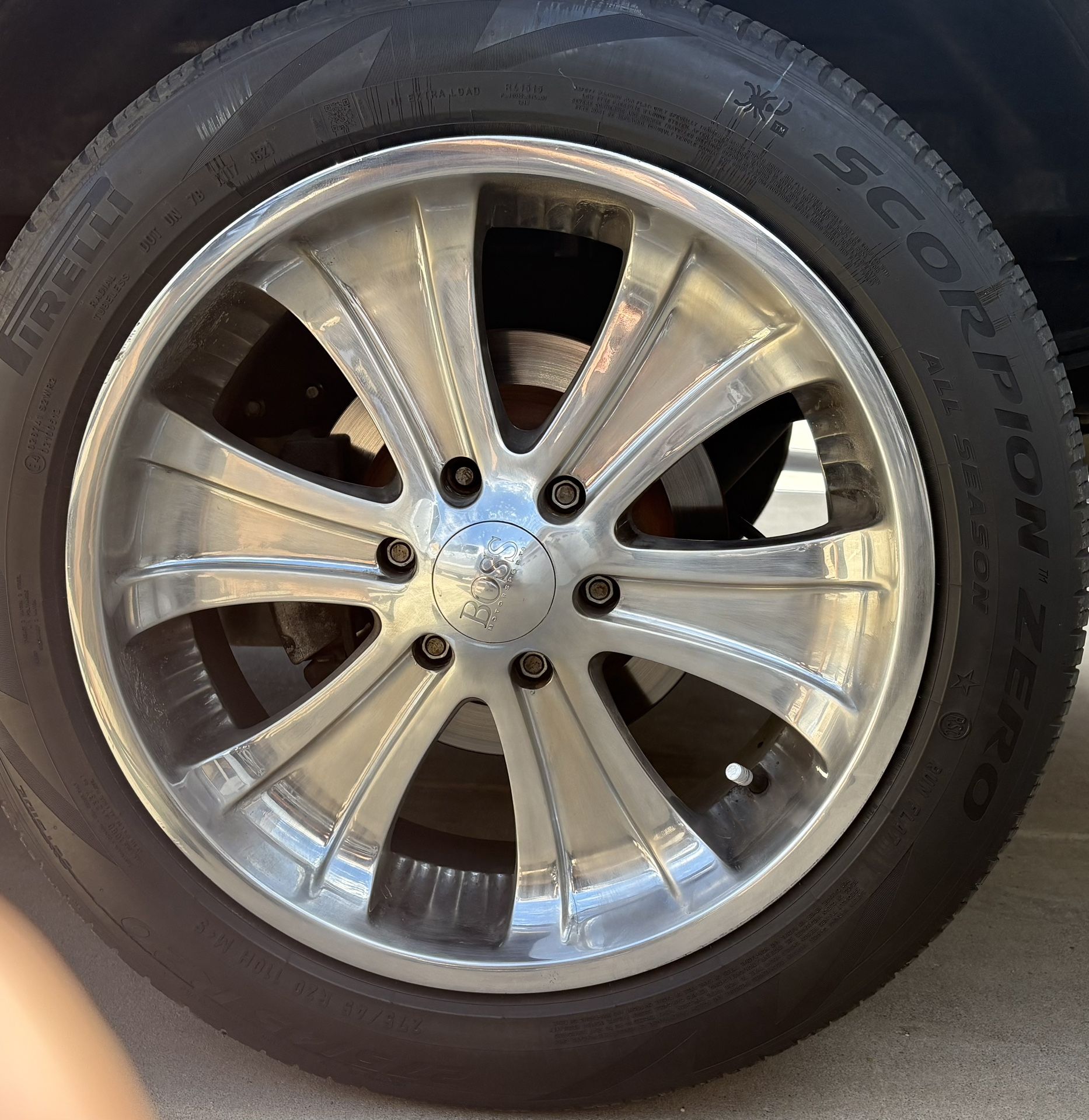 Silverado Rims. 6x139.7 6x5.5 20’s