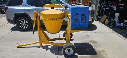 Revolvedora de Concrete/Concrete Mixer