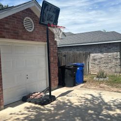Basketball Hoop With Post 