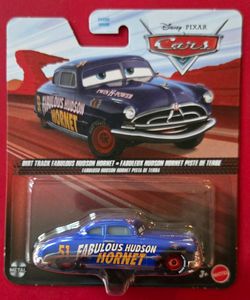 Disney Pixar Cars 3, "DIRT TRACK FABULOUS HUDSON HORNET", VHTF