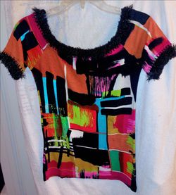Colorful Stretch  Shirt, Size M