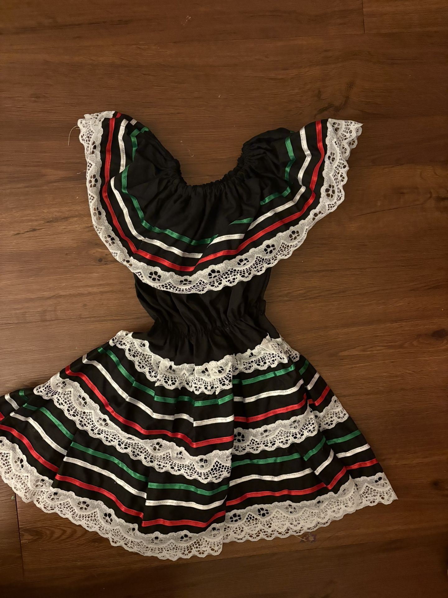 Girls Mexican Dress/Traditional Dress