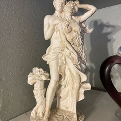 Couple Clay Statue