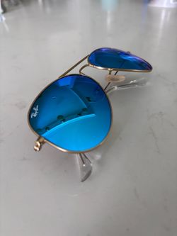 Ray-Ban Aviator - Blue Mirrored Lenses