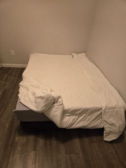 Full size mattress