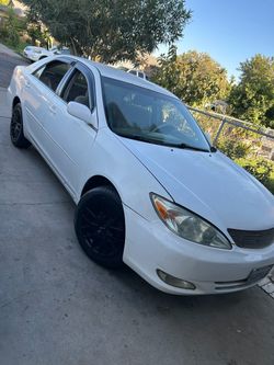 2004 Toyota Camry