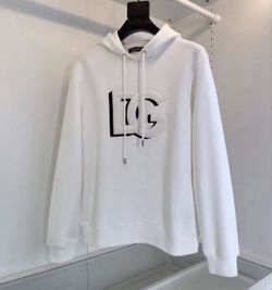 D&G Pull Over Sweater - Small 