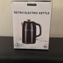 Servappetit Retro Electric Kettle 