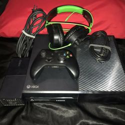 XBOX ONE 1TB