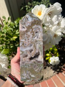Moss agate tower