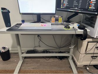 Electric Standing Desk (24x47)