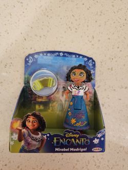 Brand New Encanto Mirabel Madrigal Action Figure Doll Jakks