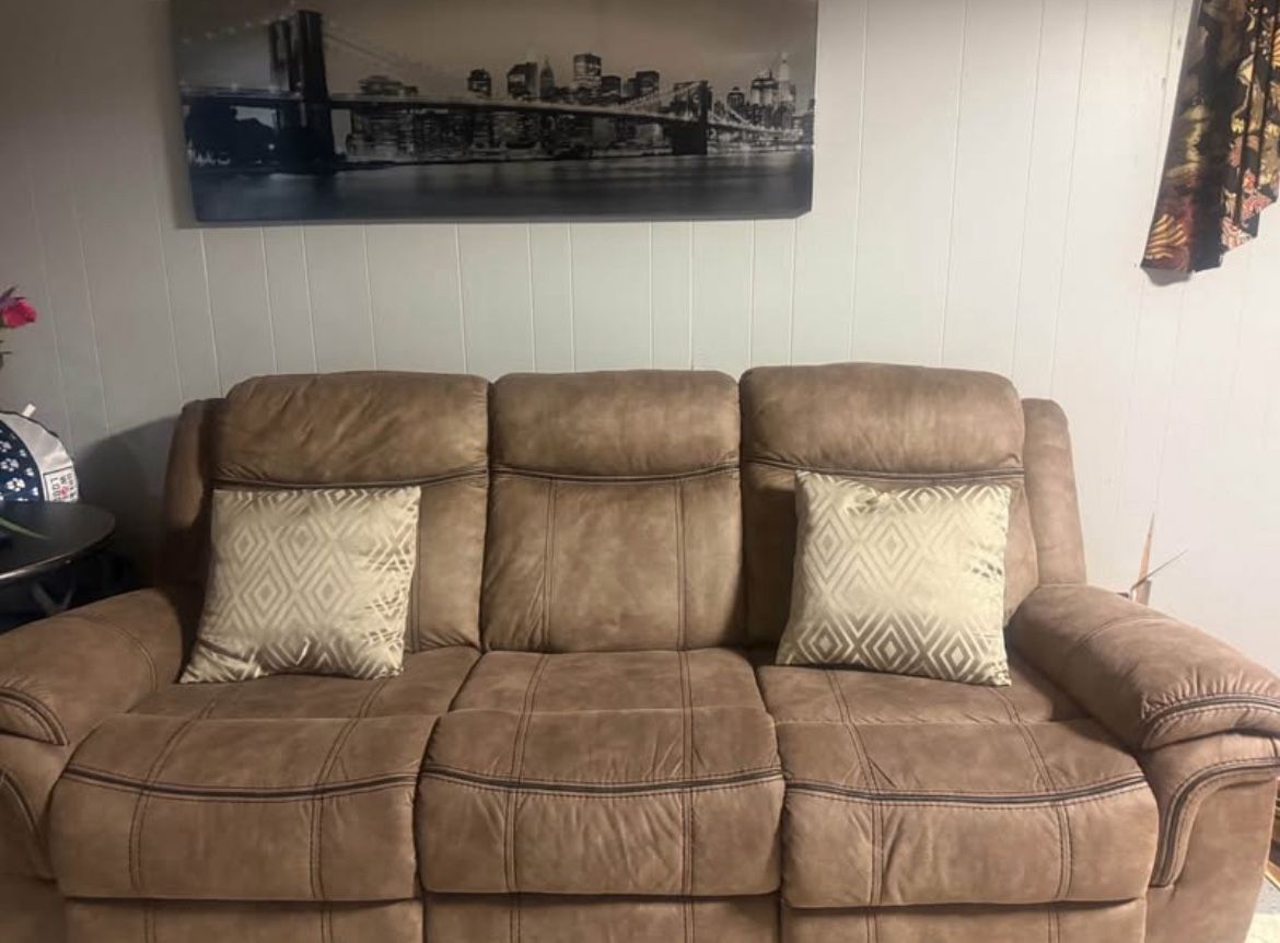 RECLINE SOFA COUCH