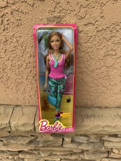 Barbie Doll Fashionistas Series SUMMER Mattel