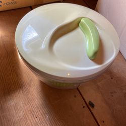 Gently Used Salad Spiner $4