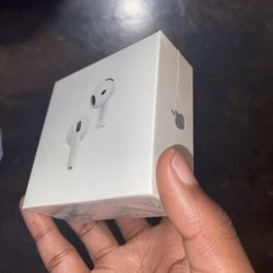 AirPods 4 (Active Noise Cancellation)