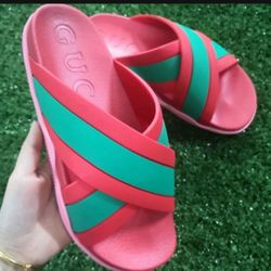 Gucci Slides 
