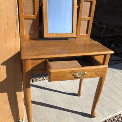 Vanity  Mirror 