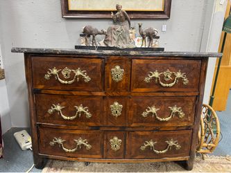 A Superb 18th Century Ormolu & Brass Mounted Inlaid Kingwood & Parquetry Commode