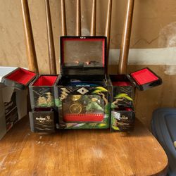 Vintage Jewelry Box 