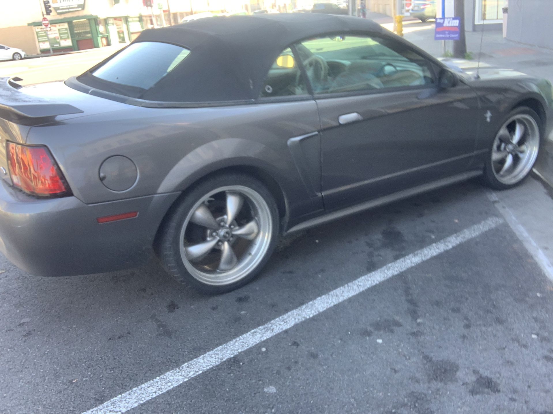 2003 Ford Mustang