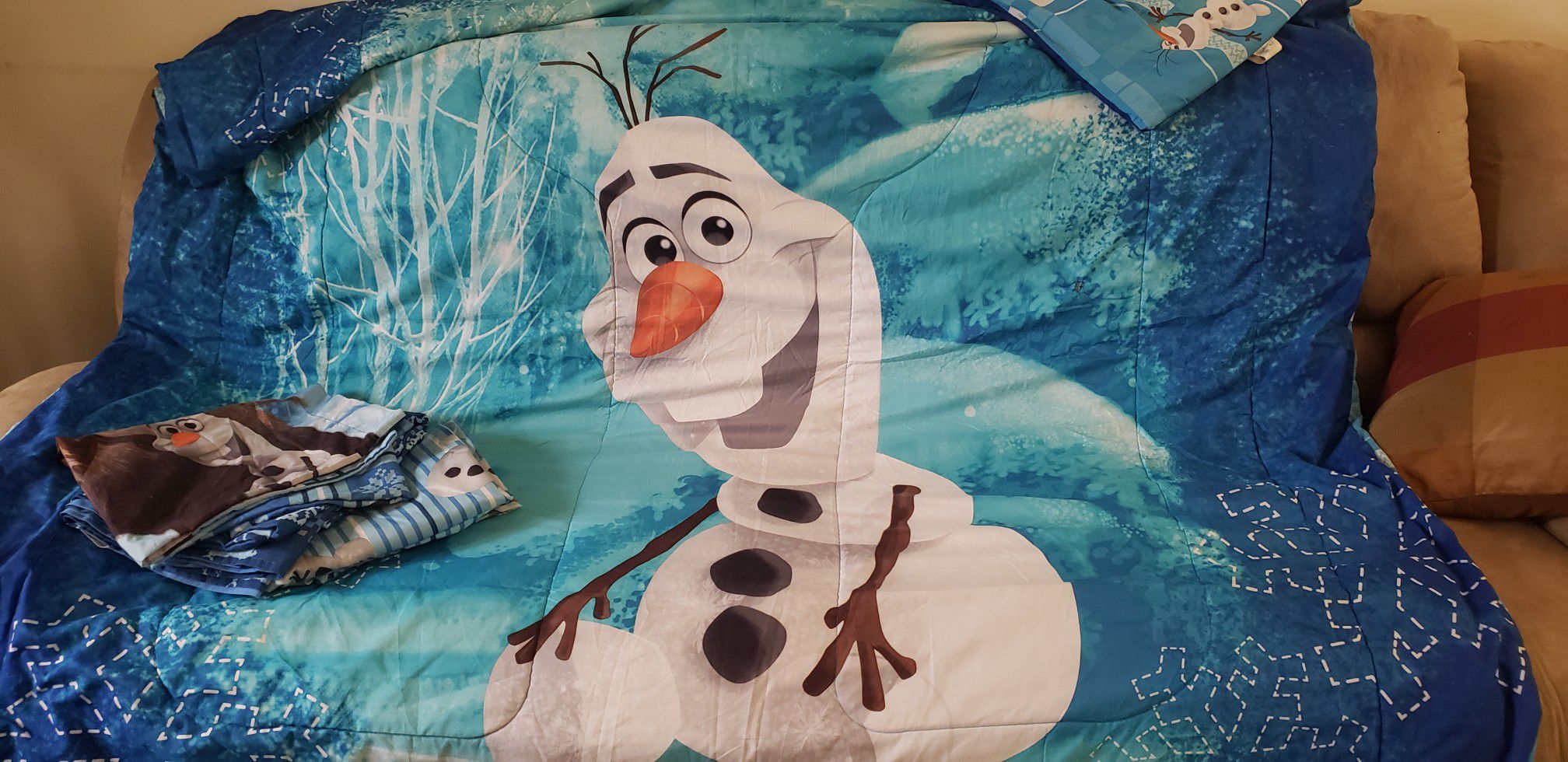 Kids Frozen, Olaf themed bedding