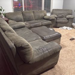 Free Sofas And Chair With Ottoman 