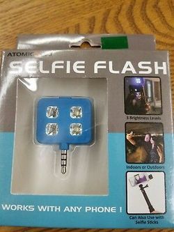 Atomic9 Selfie Flash for Any Smart Phone Blue
