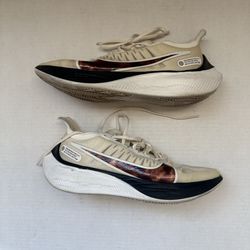 Woman nike sneaker 7.5