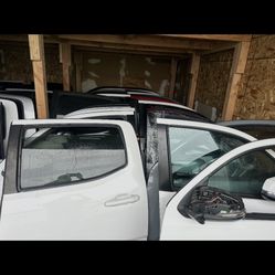 2018 Toyota Tacomas.  Door.  Parts