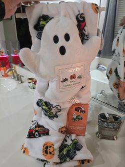 Spooky Time I'm a toddler blanket